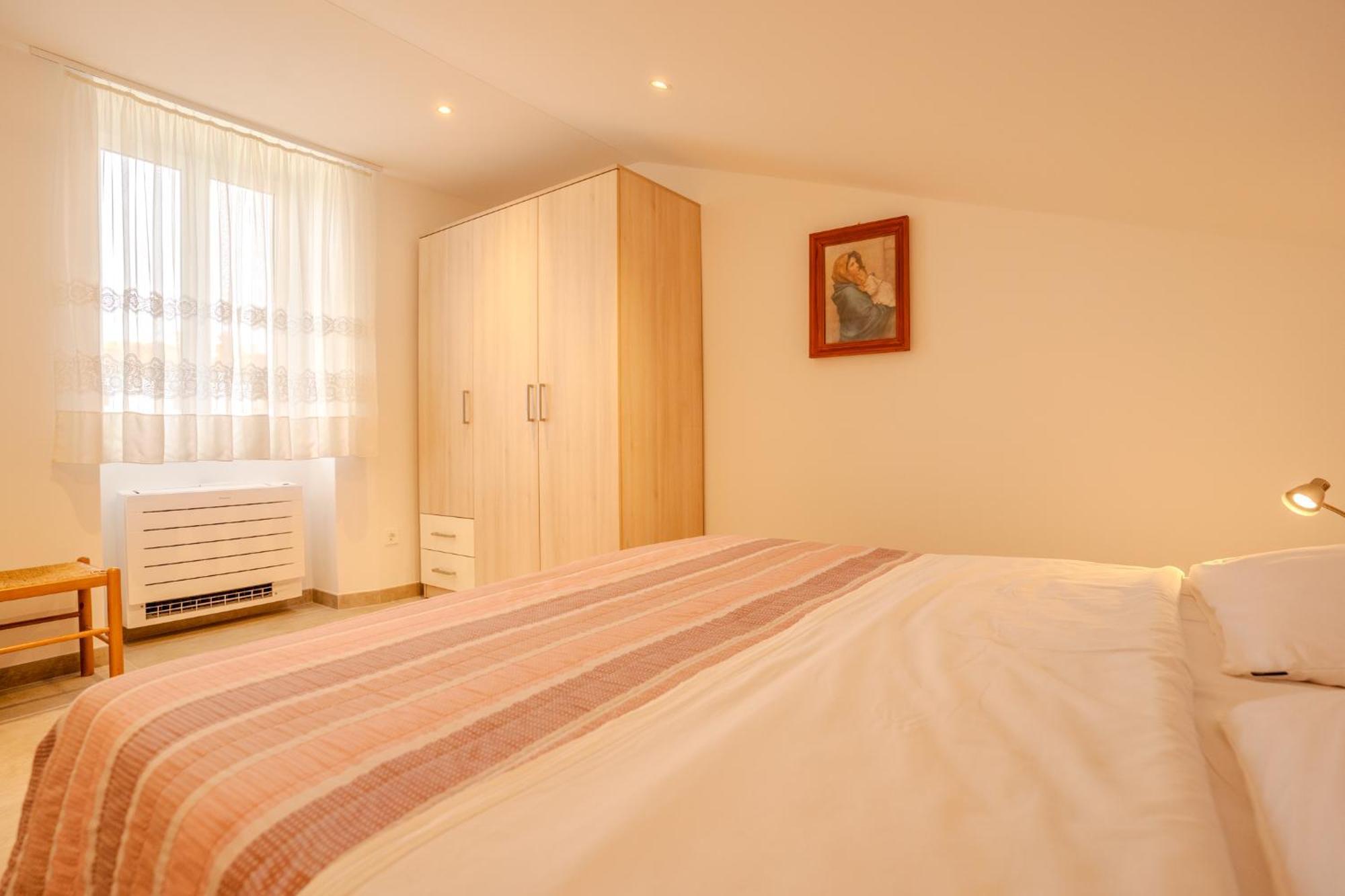 Apartment Hrabric Njivice Kültér fotó
