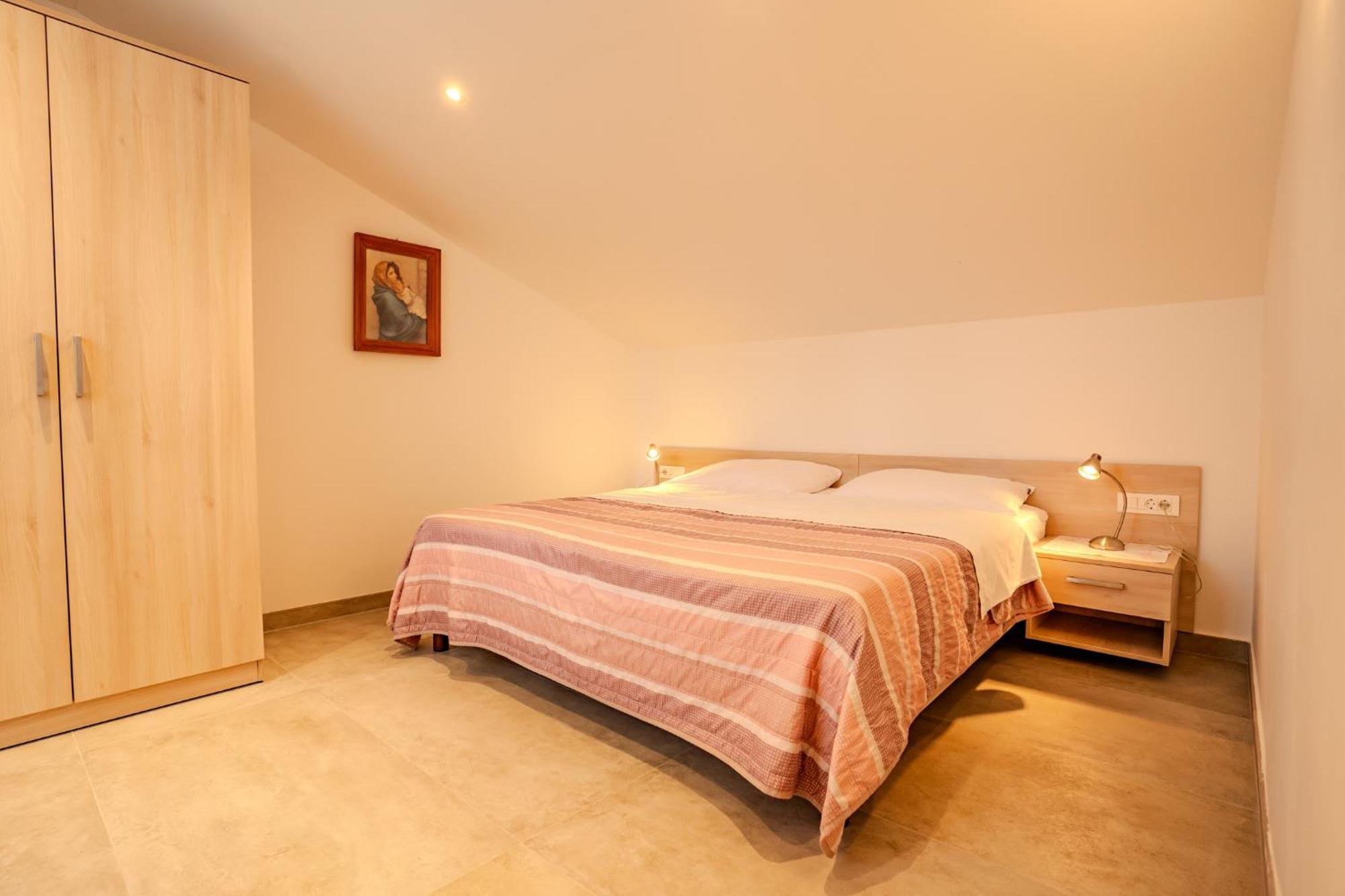 Apartment Hrabric Njivice Kültér fotó