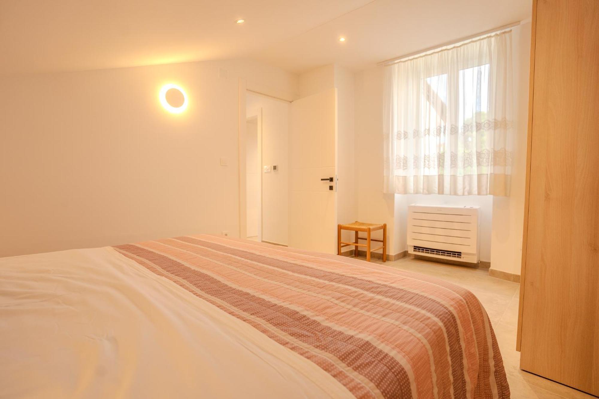 Apartment Hrabric Njivice Kültér fotó