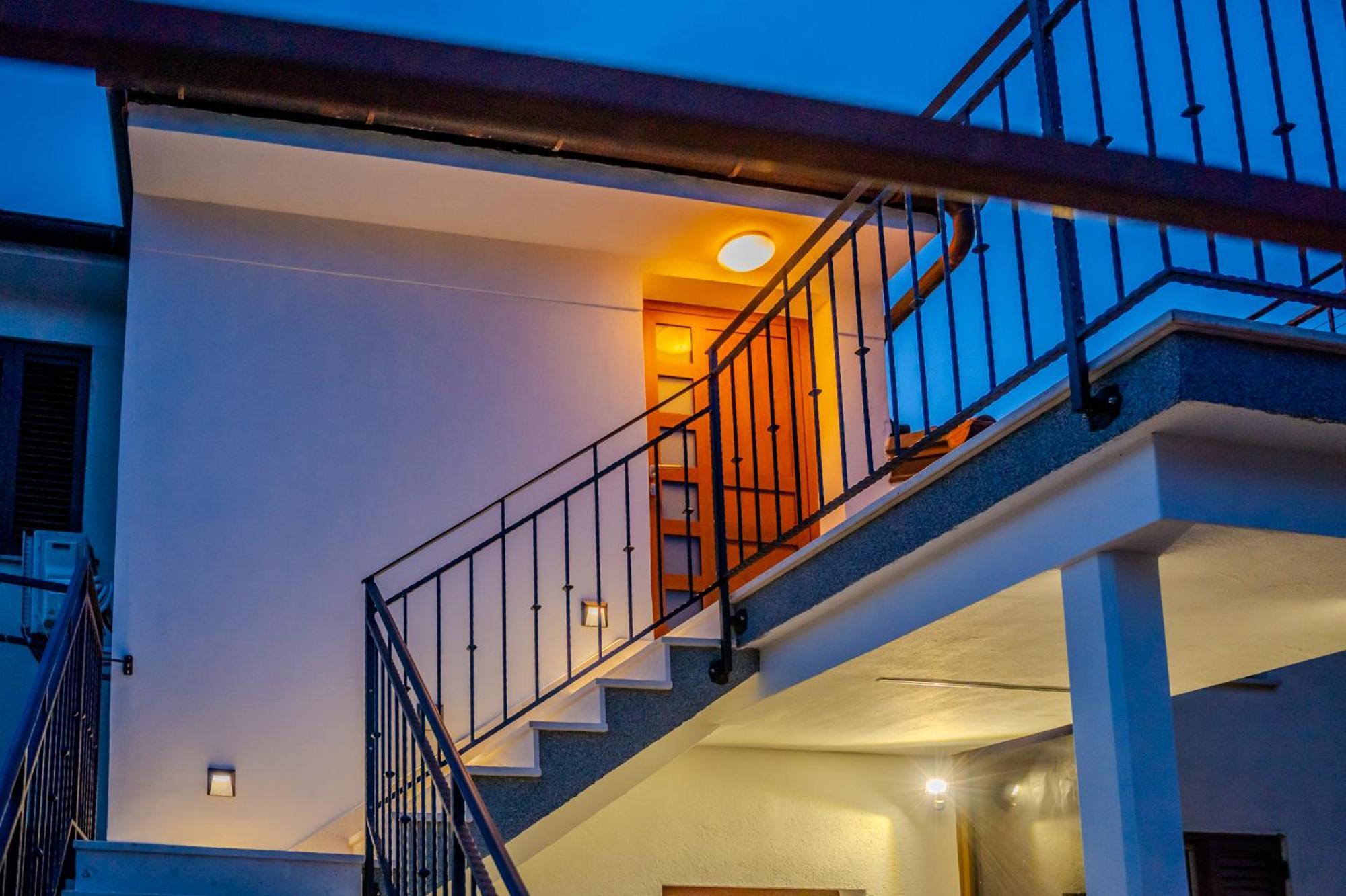 Apartment Hrabric Njivice Kültér fotó